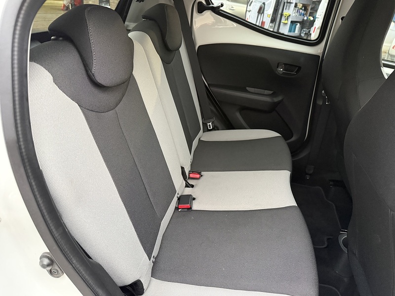 Used Toyota AYGO 2017 for sale - 76924001: Photo 13