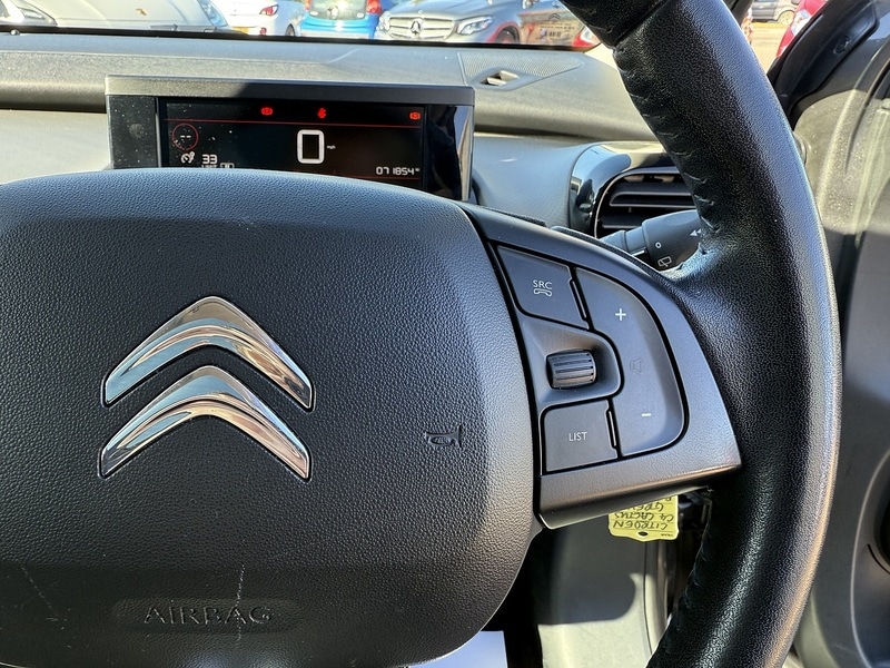 Vehicle 33