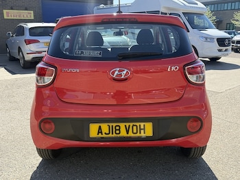 Used Hyundai i10 2018 for sale - 77937461: Photo