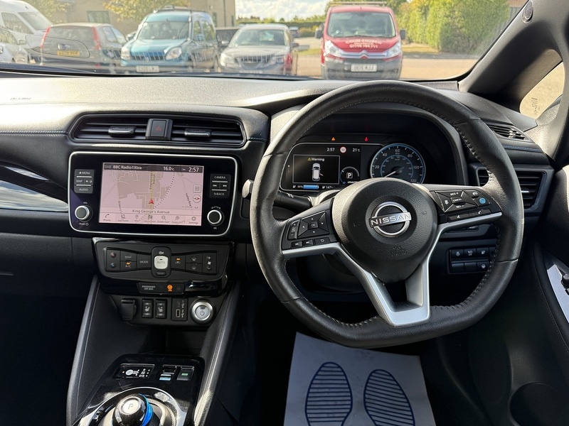 Used Nissan Leaf 2022 for sale - 76536255: Photo 14