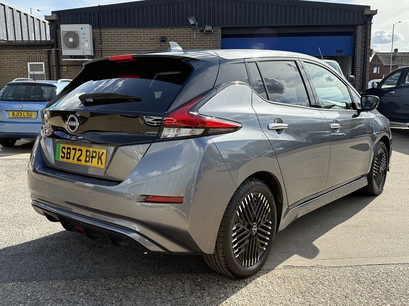 Used Nissan Leaf 2022 for sale - 76536255: Photo 2