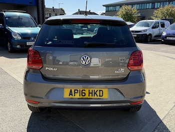 Used Volkswagen Polo 2016 for sale - 75823634: Photo