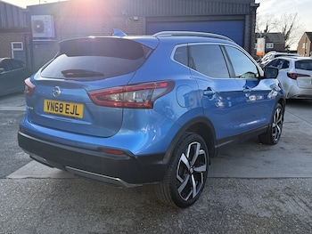 Used Nissan Qashqai 2018 for sale - 76946787: Photo