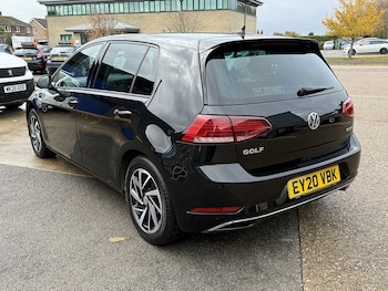 Used Volkswagen Golf 2020 for sale - 76352992: Photo