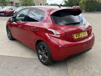 Used Peugeot 208 2013 for sale - 74541240: Photo