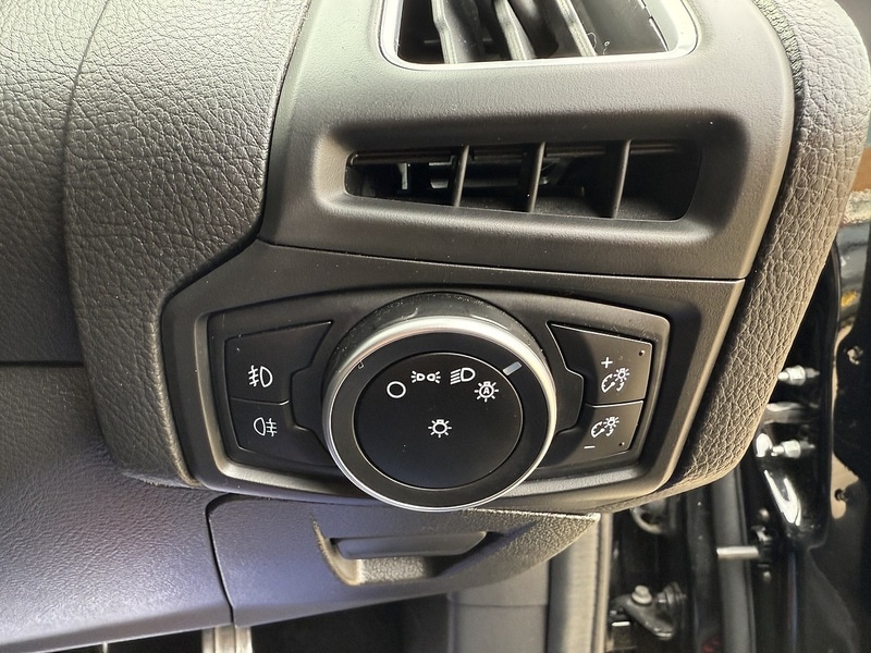 Used Ford Focus 2018 for sale - 76450345: Photo 27