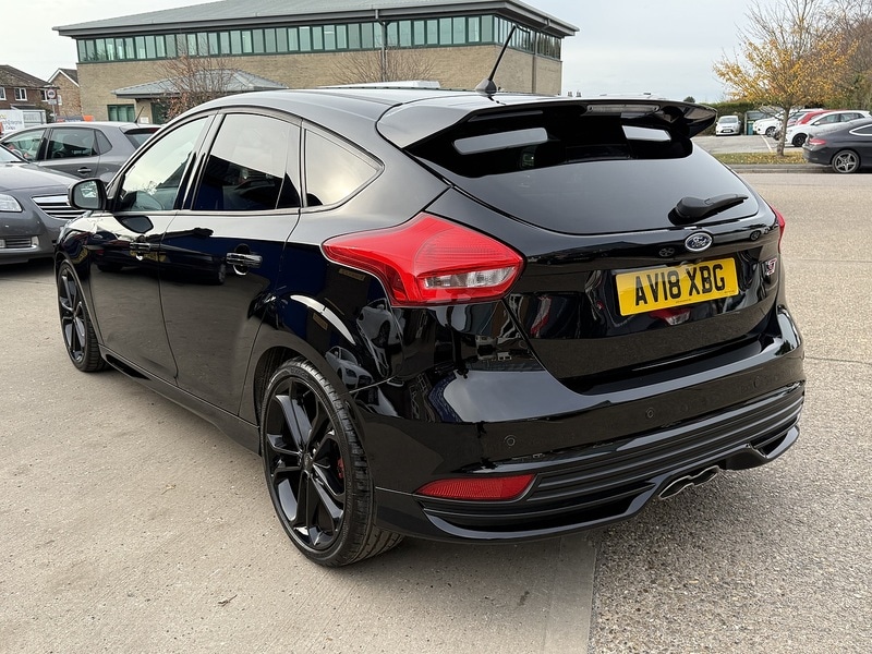 Used Ford Focus 2018 for sale - 76450345: Photo 4