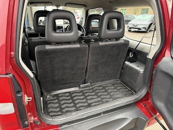 Used Suzuki Jimny 2010 for sale - 77409180: Photo