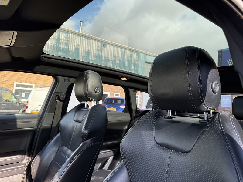 Used Land Rover Range Rover Evoque 2015 for sale - 76352980: Photo 11