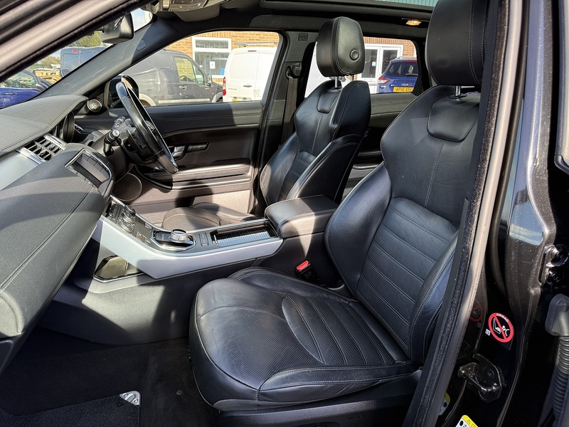 Used Land Rover Range Rover Evoque 2015 for sale - 76352980: Photo 12