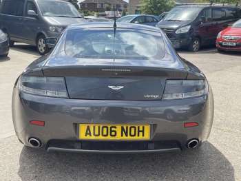 Used Aston Martin Vantage 2006 for sale - 71369803: Photo