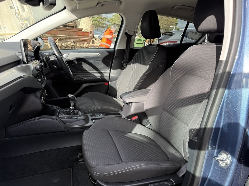 Used Ford Focus 2020 for sale - 77517528: Photo 11