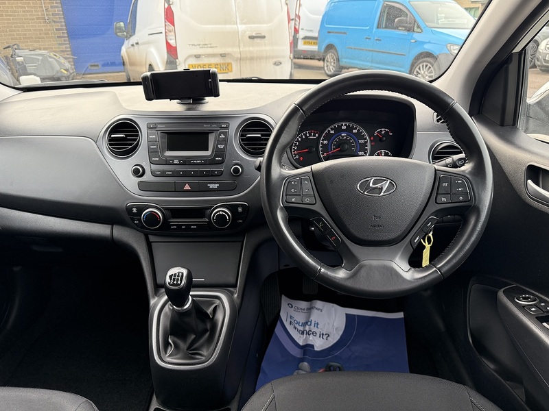 Used Hyundai i10 2018 for sale - 77072857: Photo 14