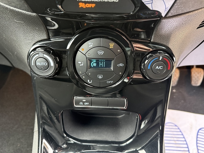 Used Ford Fiesta 2016 for sale - 77276873: Photo 14