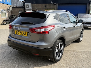 Used Nissan Qashqai 2017 for sale - 78554436: Photo