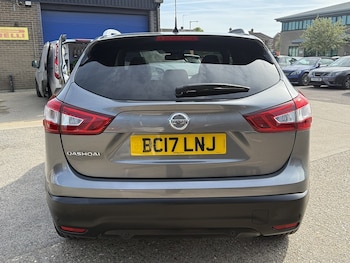 Used Nissan Qashqai 2017 for sale - 78554436: Photo