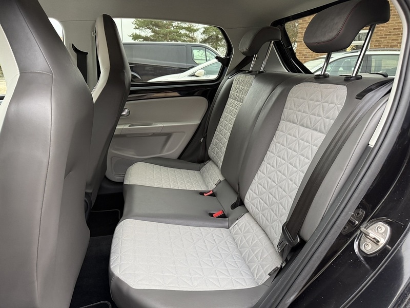 Used Volkswagen up! 2017 for sale - 76605229: Photo 20