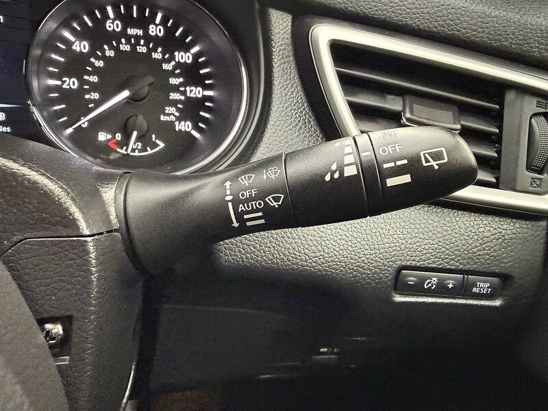 Used Nissan Qashqai 2016 for sale - 77521664: Photo 29