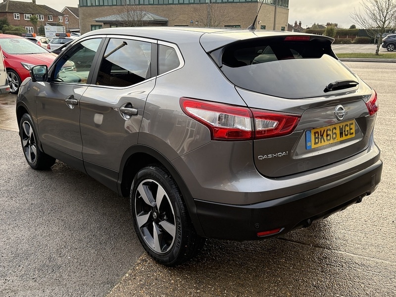 Used Nissan Qashqai 2016 for sale - 77521664: Photo 4