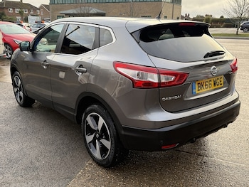 Used Nissan Qashqai 2016 for sale - 77521664: Photo