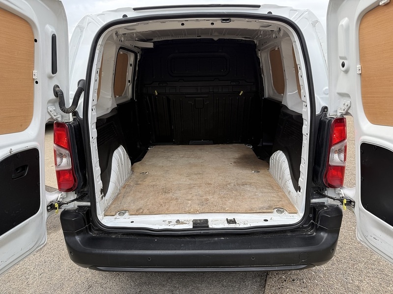 Used Peugeot Partner 2021 for sale - 76426369: Photo 19