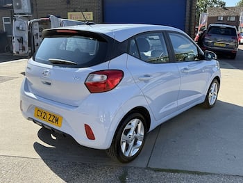 Used Hyundai i10 2021 for sale - 79494586: Photo