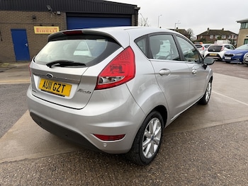 Used Ford Fiesta 2011 for sale - 77227873: Photo