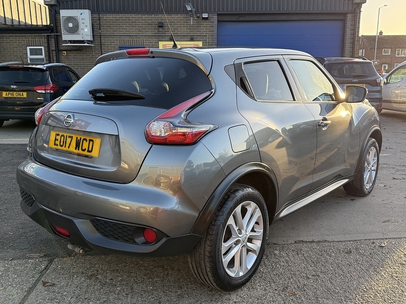 Used Nissan Juke 2017 for sale - 76582932: Photo 2