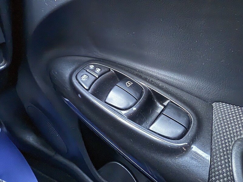 Used Nissan Juke 2017 for sale - 76582932: Photo 31