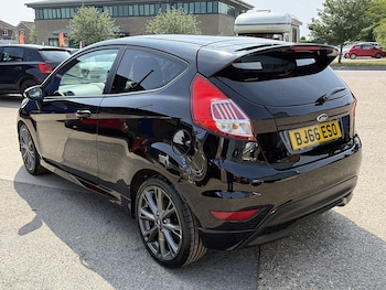 Used Ford Fiesta 2016 for sale - 78904497: Photo
