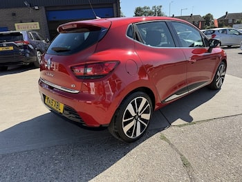 Used Renault Clio 2015 for sale - 79297417: Photo