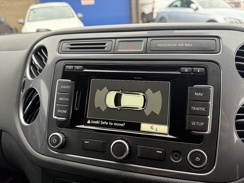 Used Volkswagen Tiguan 2015 for sale - 76982541: Photo 25