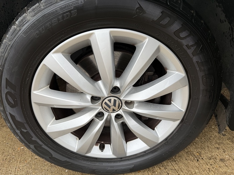 Used Volkswagen Tiguan 2015 for sale - 76982541: Photo 7
