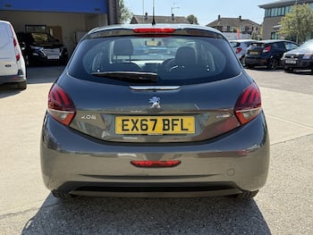 Used Peugeot 208 2017 for sale - 79490416: Photo