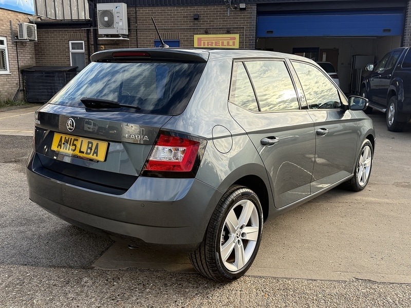 Used Skoda Fabia 2015 for sale - 76274465: Photo 2