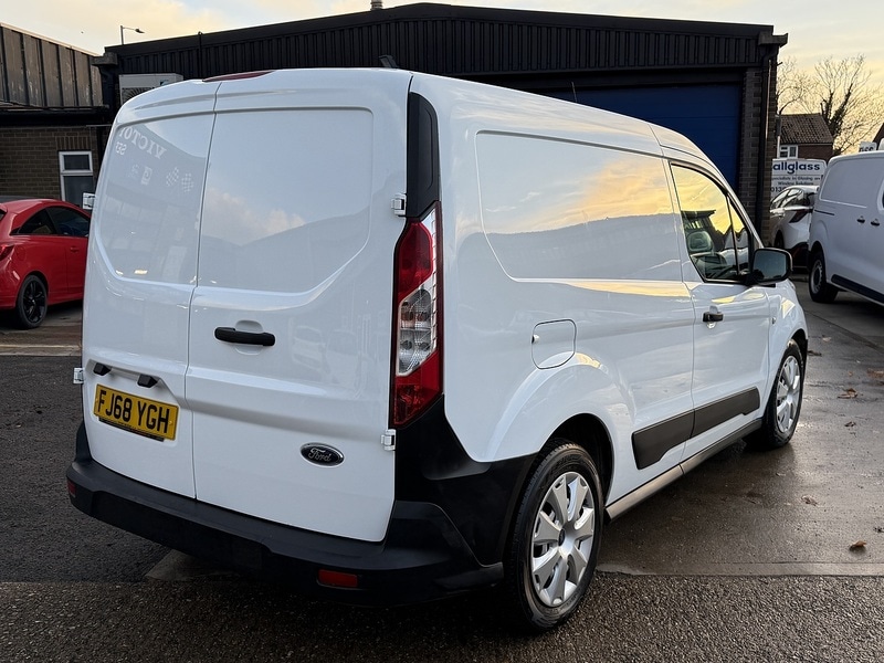 Used Ford Transit Connect 2018 for sale - 76364434: Photo 2
