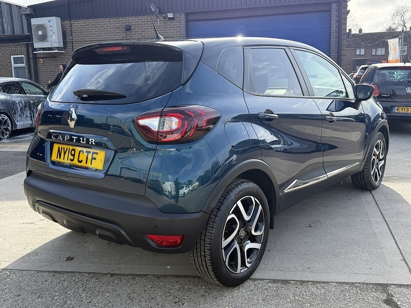 Used Renault Captur 2019 for sale - 77568350: Photo 2