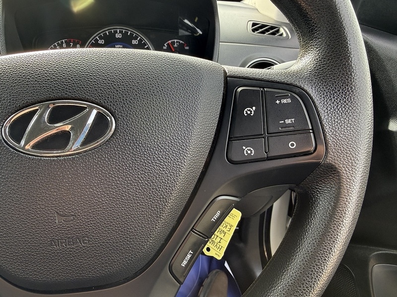 Used Hyundai i10 2018 for sale - 77998320: Photo 25