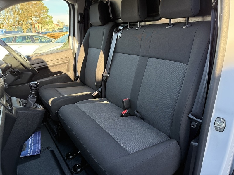 Used Vauxhall Vivaro 2023 for sale - 76628549: Photo 12