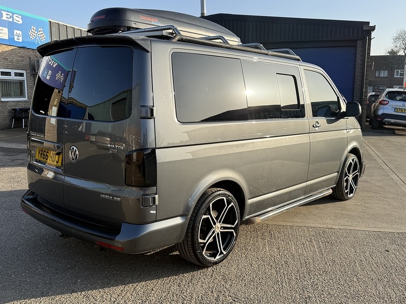 Used Volkswagen Transporter 2016 for sale - 77579556: Photo 2
