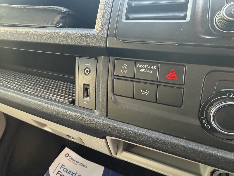 Used Volkswagen Transporter 2016 for sale - 77579556: Photo 33