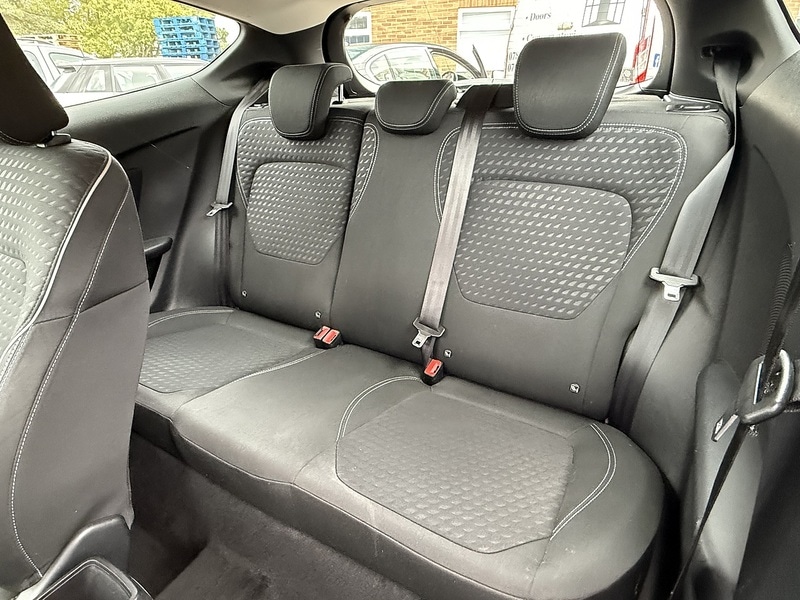 Used Ford Fiesta 2018 for sale - 76280489: Photo 15
