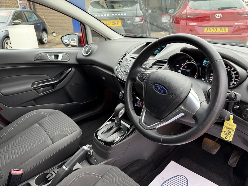 Used Ford Fiesta 2015 for sale - 76536256: Photo 15