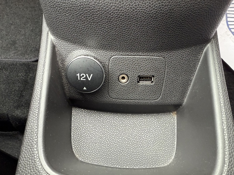 Used Ford Fiesta 2015 for sale - 76536256: Photo 26