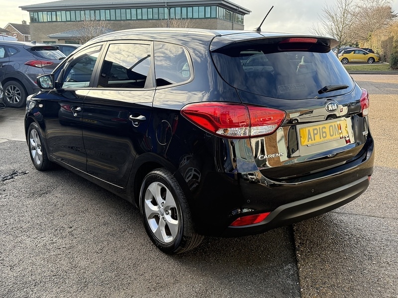 Used Kia Carens 2016 for sale - 77213108: Photo 4