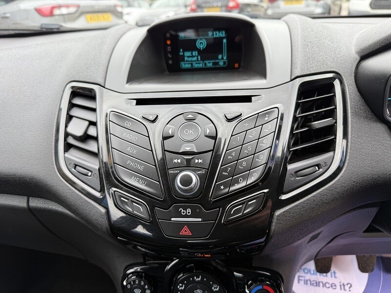 Used Ford Fiesta 2016 for sale - 76081398: Photo 19