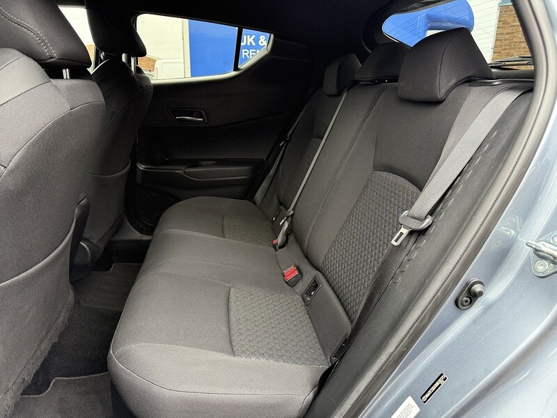 Used Toyota C-HR 2023 for sale - 75911585: Photo 17