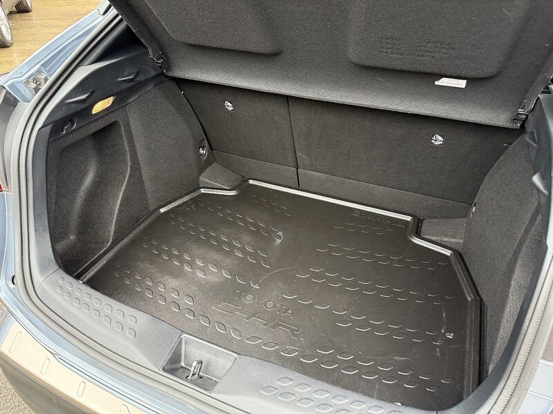 Used Toyota C-HR 2023 for sale - 75911585: Photo 18