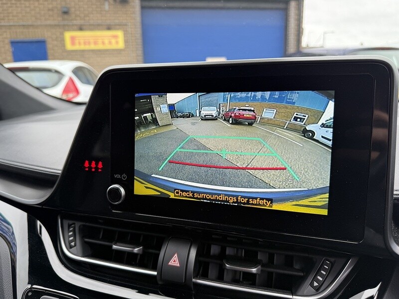 Used Toyota C-HR 2023 for sale - 75911585: Photo 25