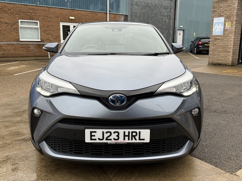 Used Toyota C-HR 2023 for sale - 75911585: Photo 6